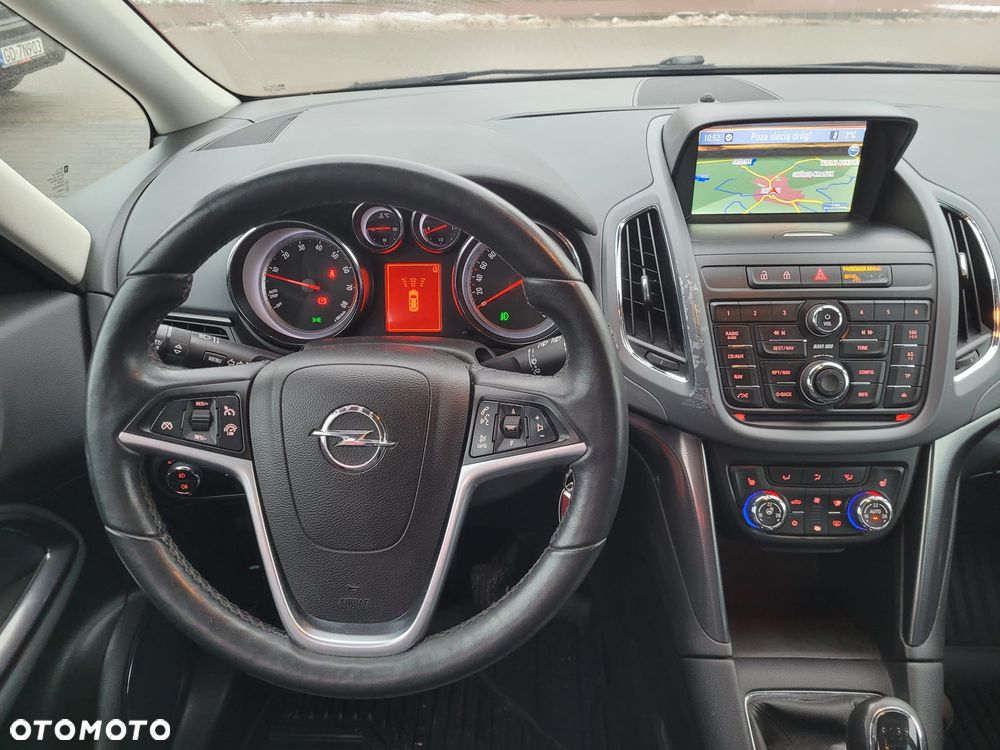 Opel Zafira 1.4 T Cosmo EcoFLEX S&S - 9