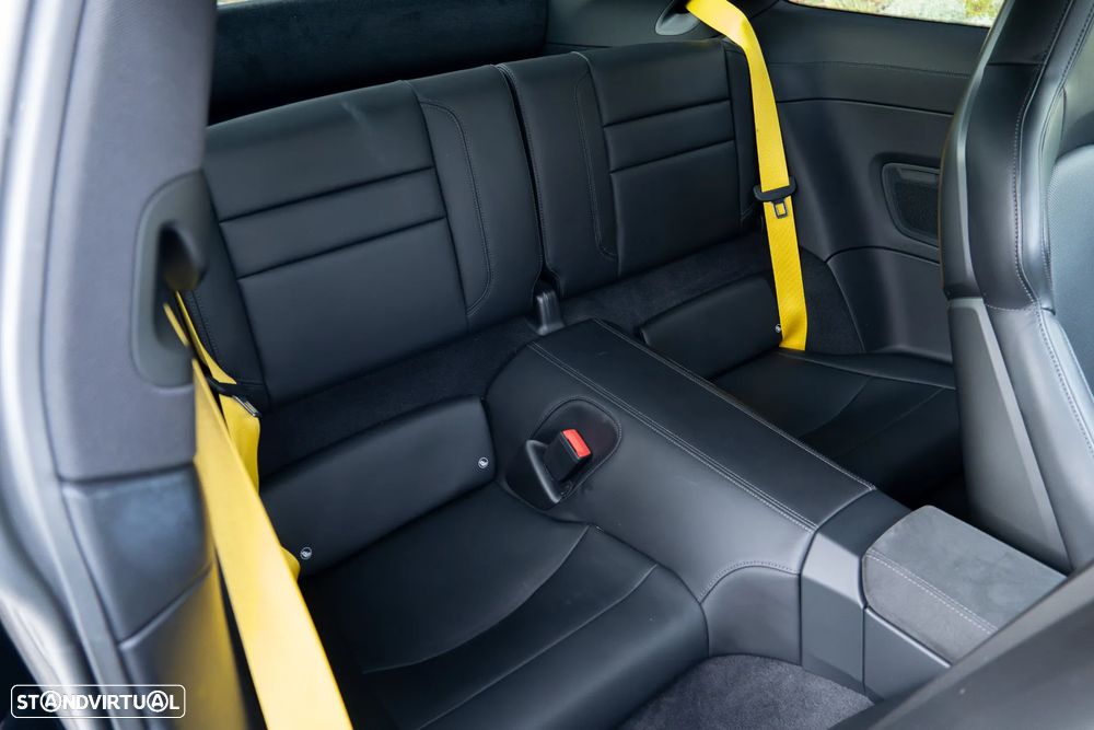 Porsche 911 (992) Carrera GTS PDK - 21