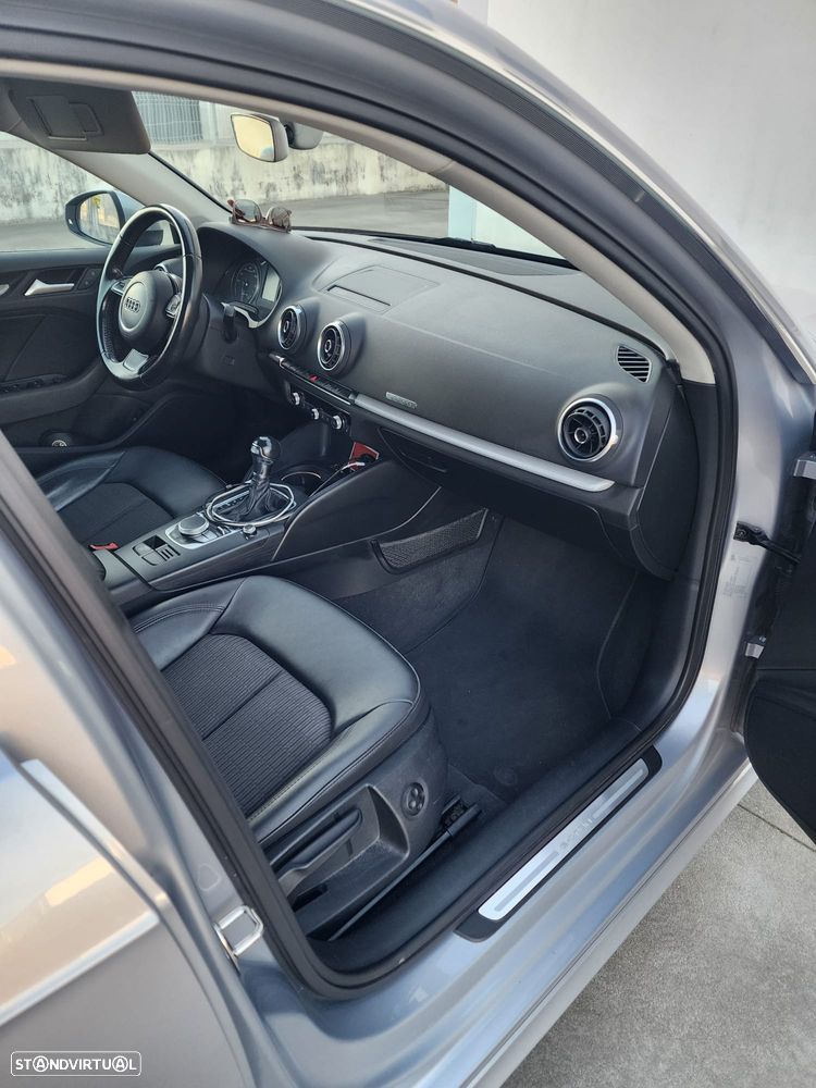 Audi A3 Sportback - 14