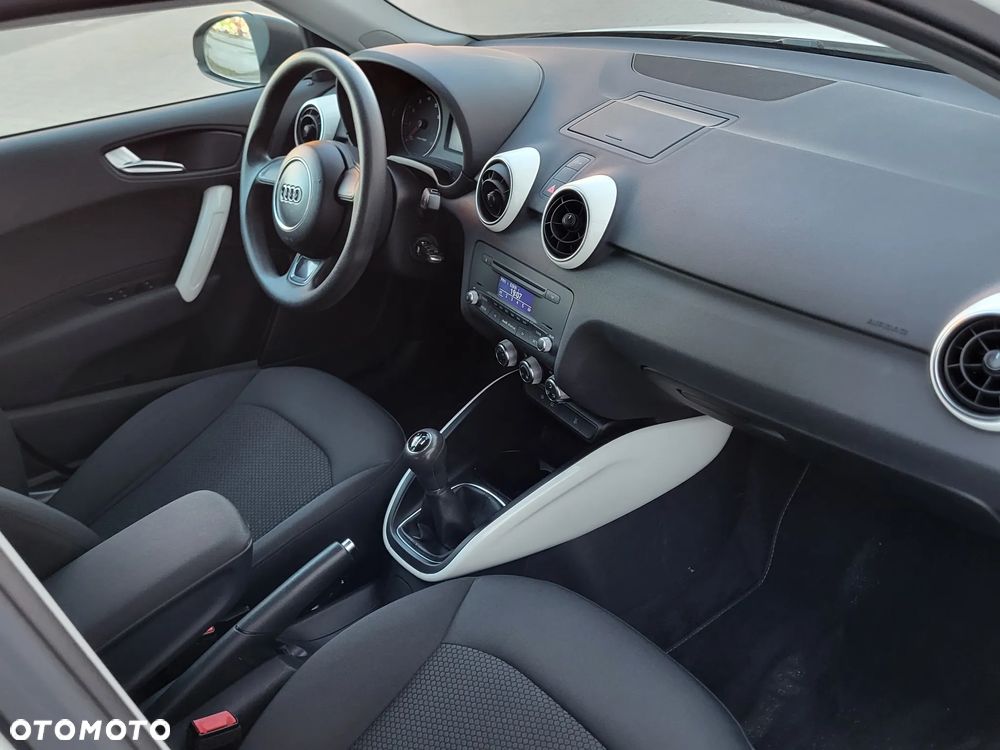 Audi A1 Sportback 1.2 TFSI Attraction - 13
