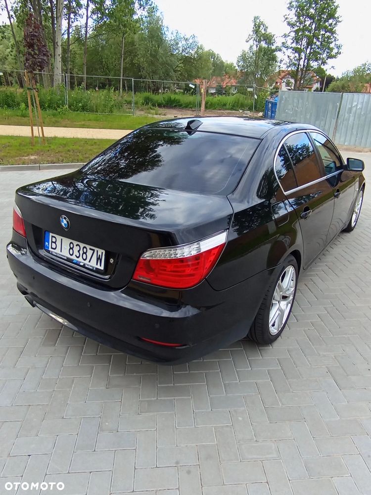 BMW Seria 5 520i - 5