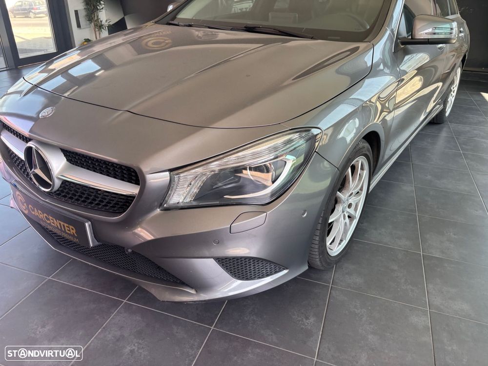 Mercedes-Benz CLA 200 - 4