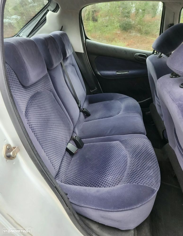 Peugeot 206 1.4 16V Black & Silver - 10