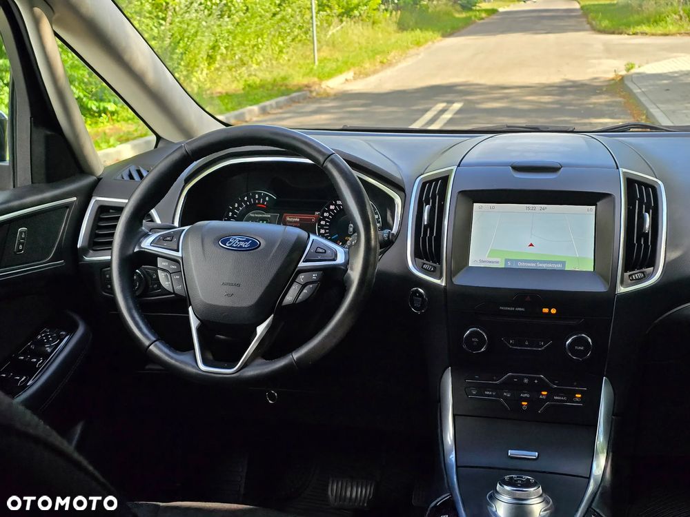Ford S-Max 2.0 EcoBlue Titanium - 28
