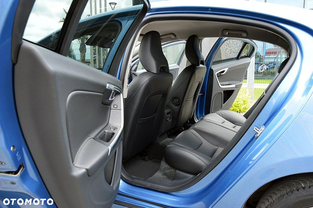 Volvo S60 - 8