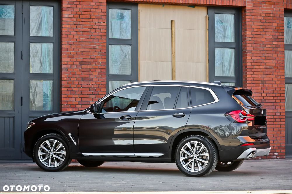 BMW X3 xDrive20d xLine - 11