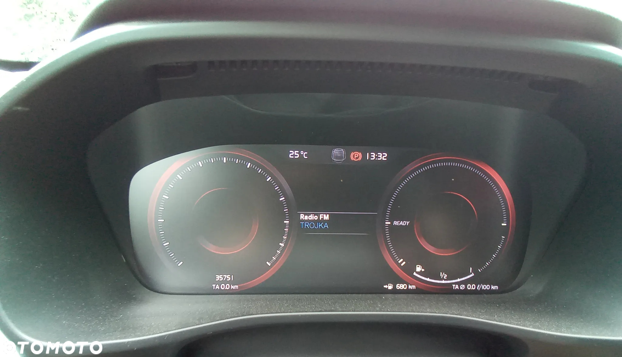 Volvo XC 40 - 4