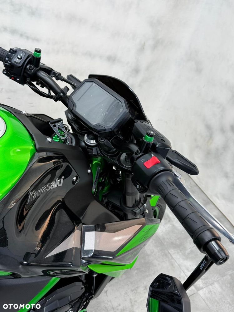 Kawasaki Z 900 - 15