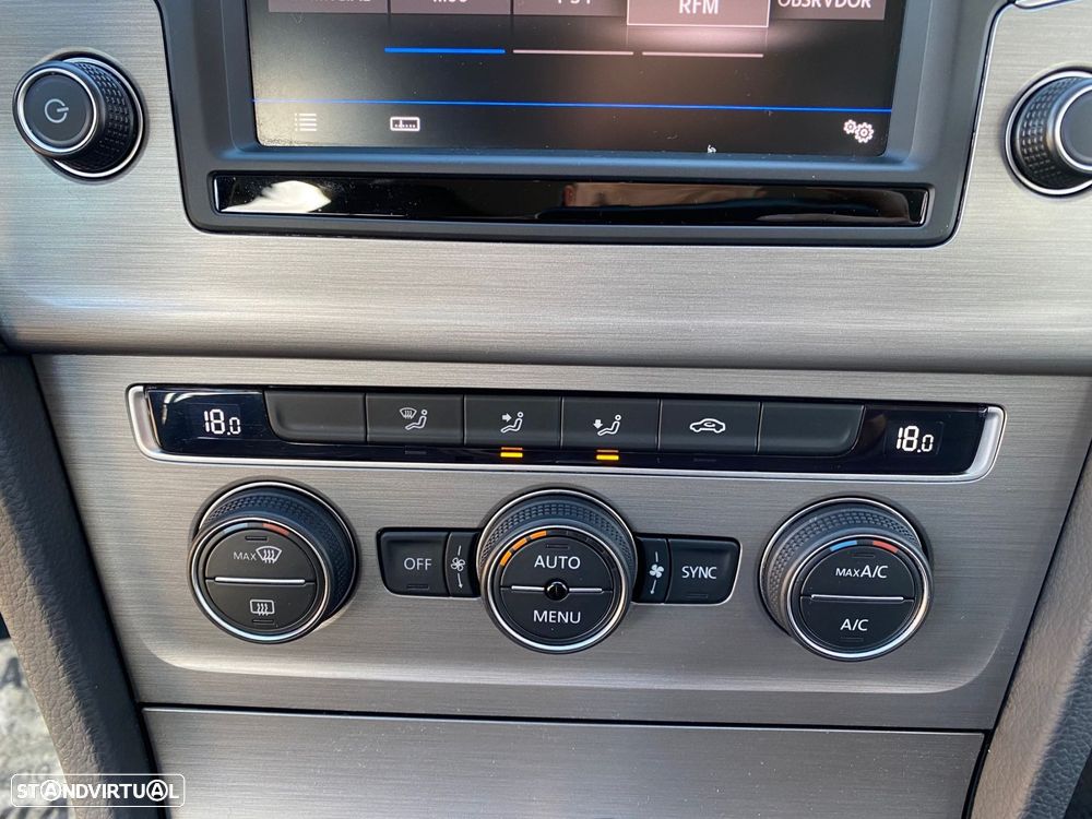 VW Golf 1.6 TDi GPS Edition DSG - 23