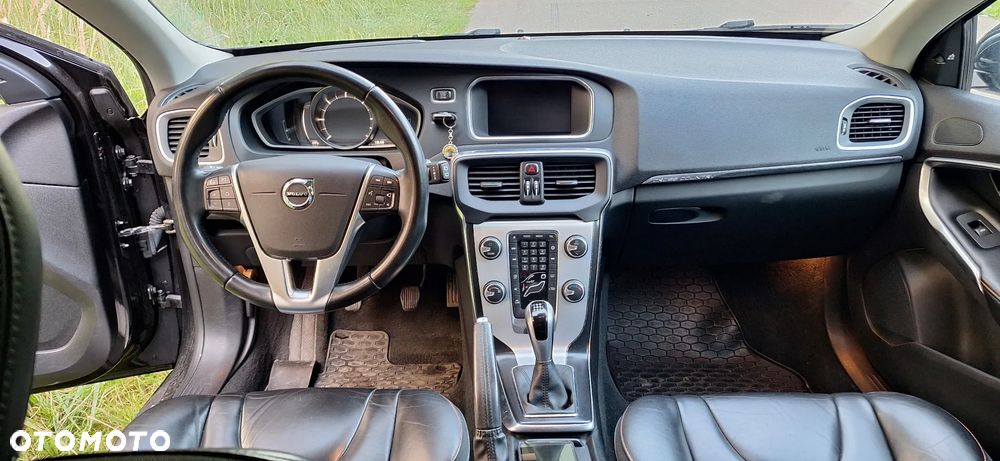 Volvo V40 Cross Country D3 Ocean Race - 9