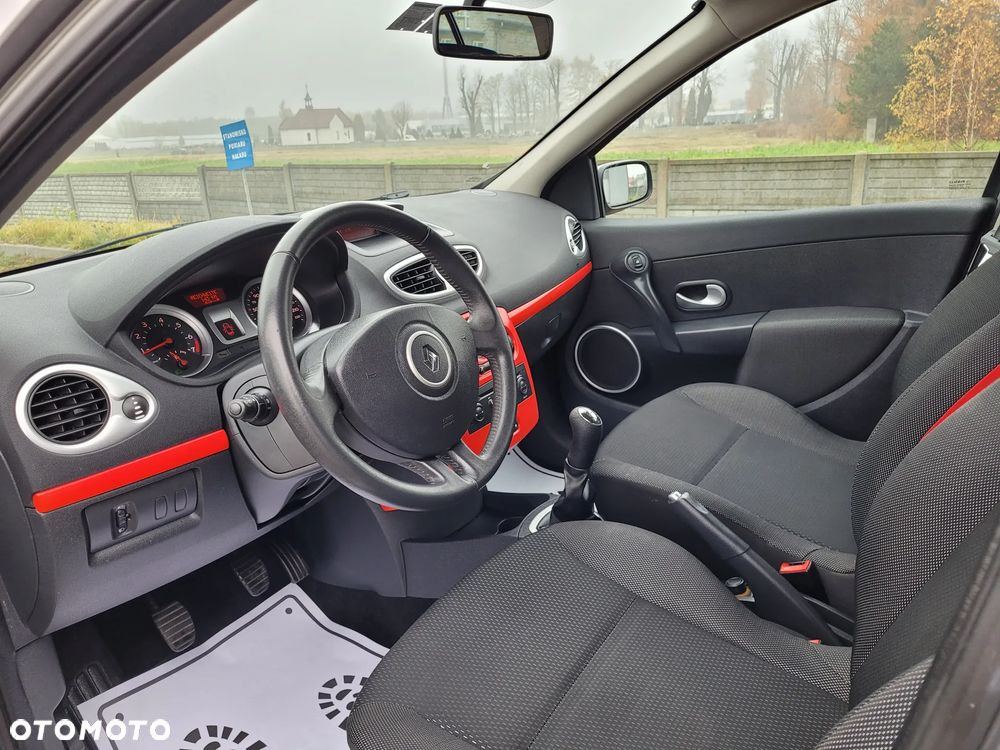 Renault Clio 1.2 16V Rip Curl - 13