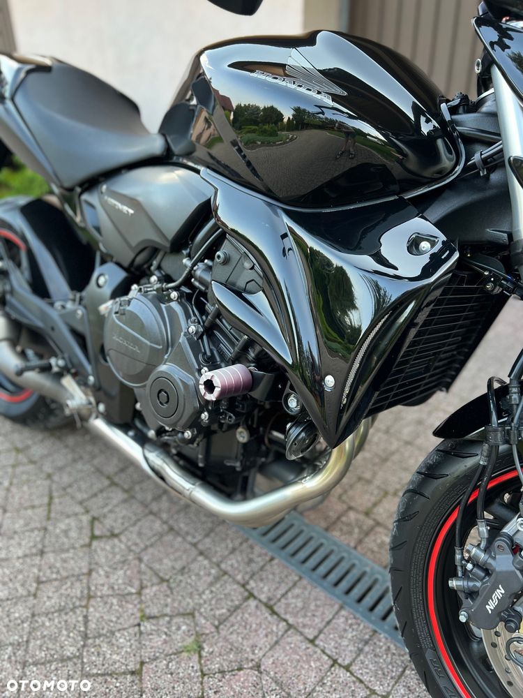Honda Hornet - 11