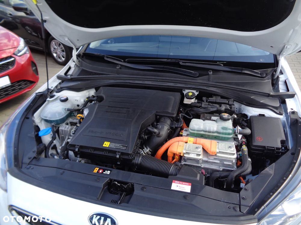 Kia Ceed 1.6 GDI DCT OPF Platinum Edition - 31