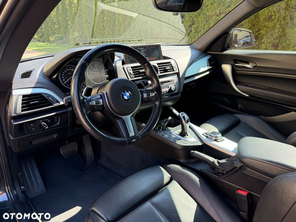 BMW Seria 2 220d Sport-Aut Sport Line - 24