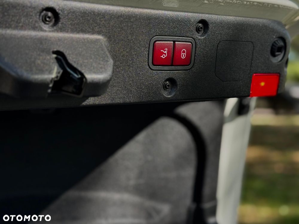 Mercedes-Benz CL 500 (BlueEFFICIENCY) 7G-TRONIC - 19