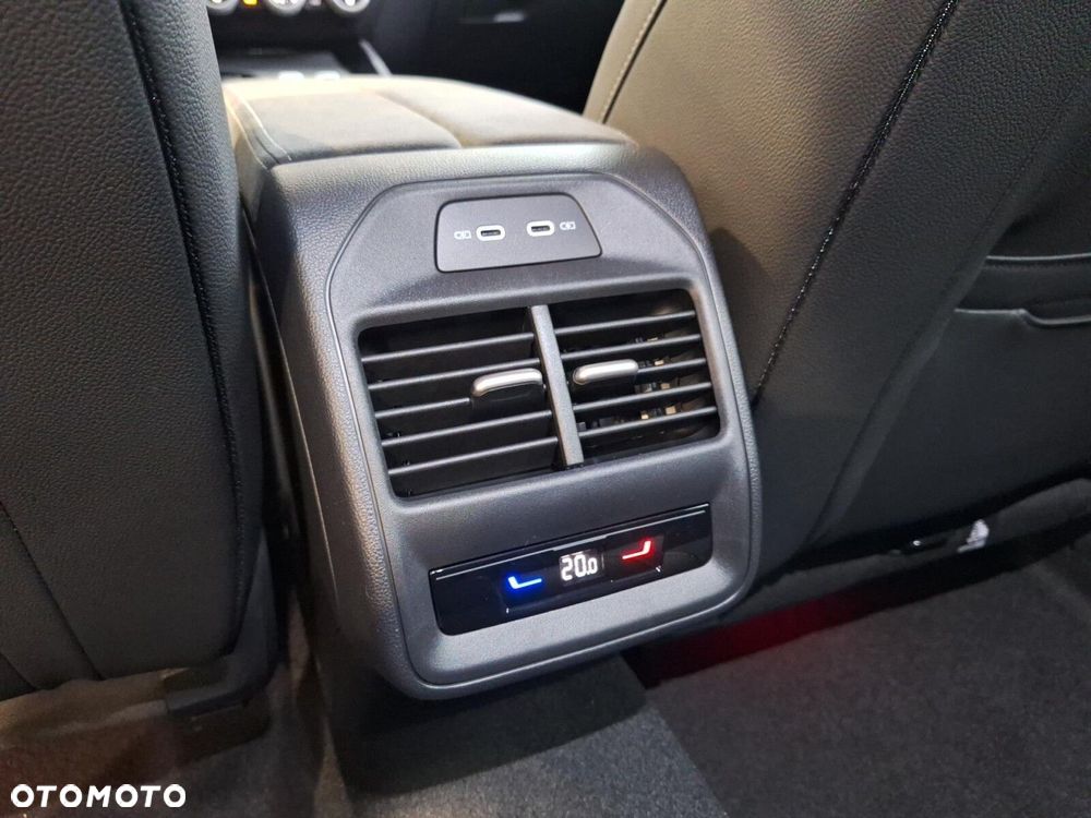 Skoda Superb 2.0 TSI 4x4 Sportline DSG - 35