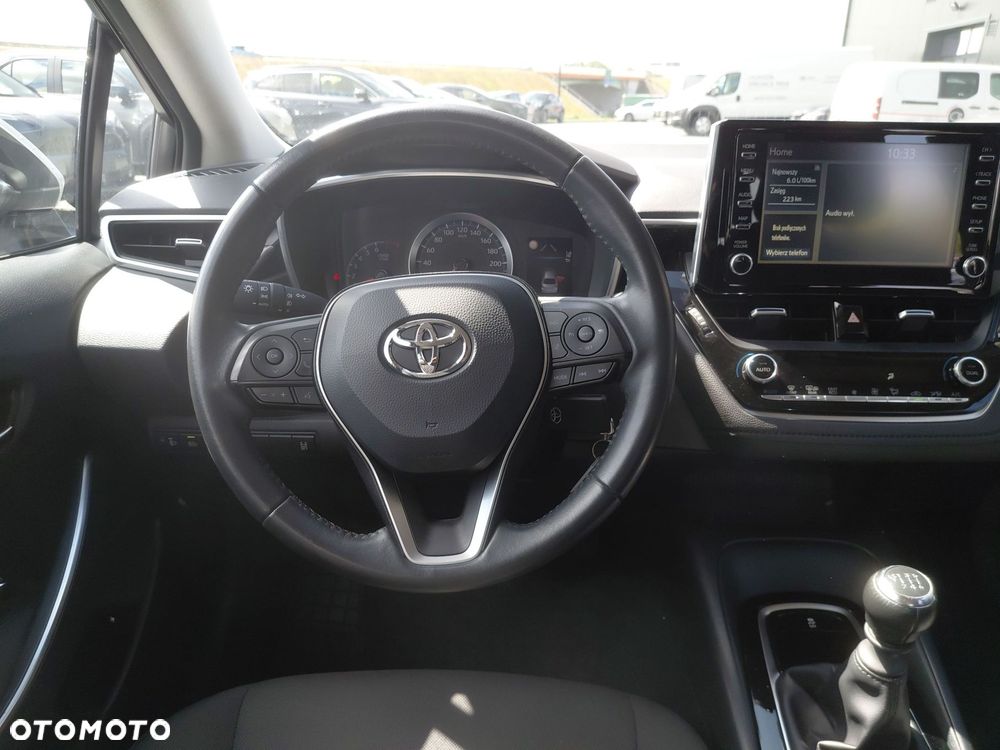 Toyota Corolla - 12