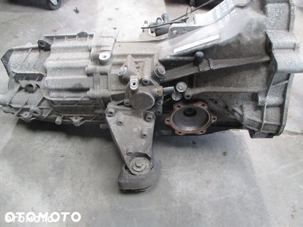 VW PASSAT B5 2.5 V6 TDI SKRZYNIA BIEGÓW 3P52 - 2