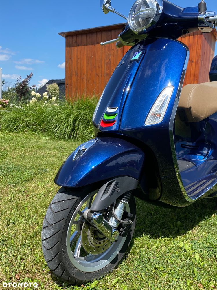 Vespa Primavera - 2