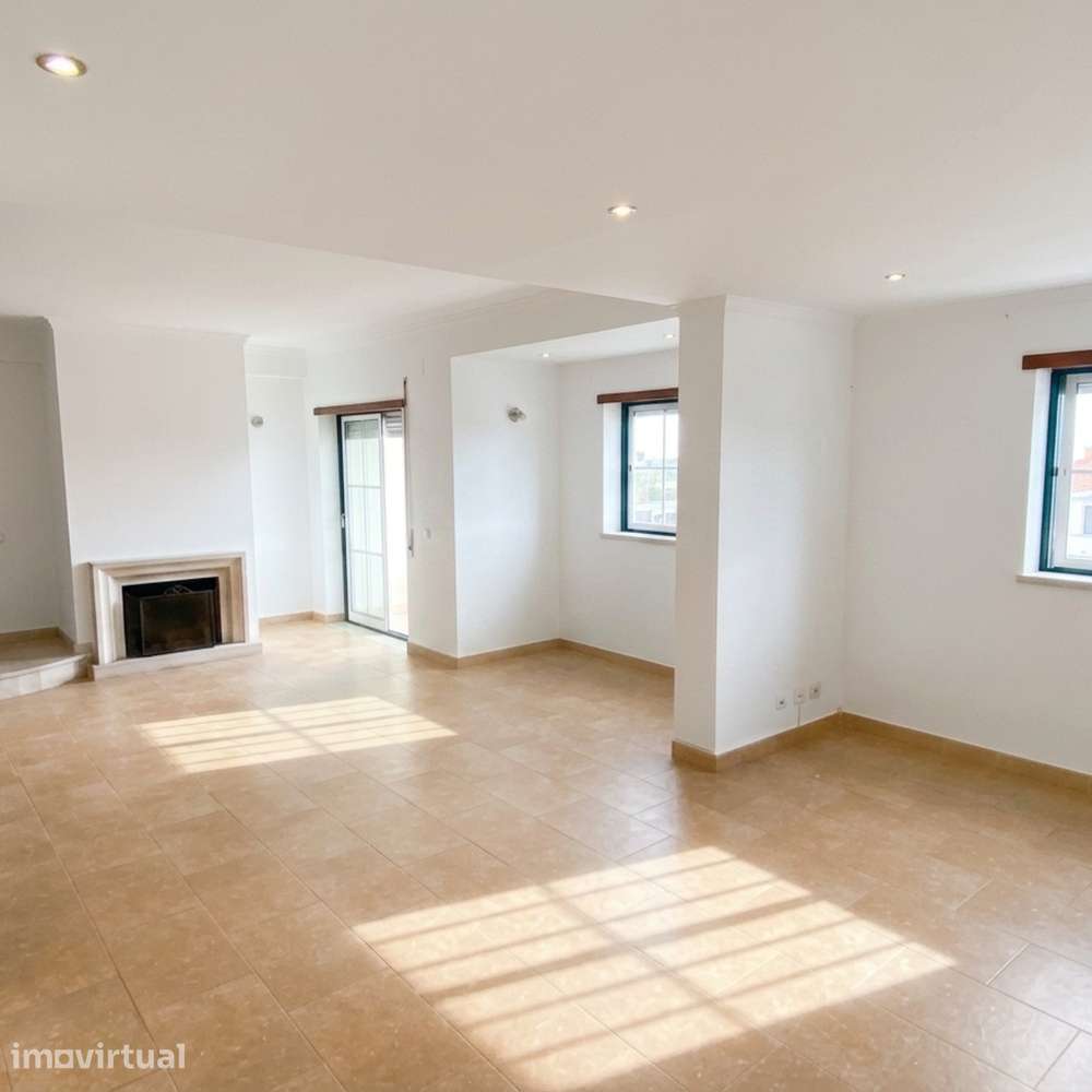 Imovel T4 Duplex Casal Dos Matos, Leiria, Arrendamento - Grande imagem: 3/15