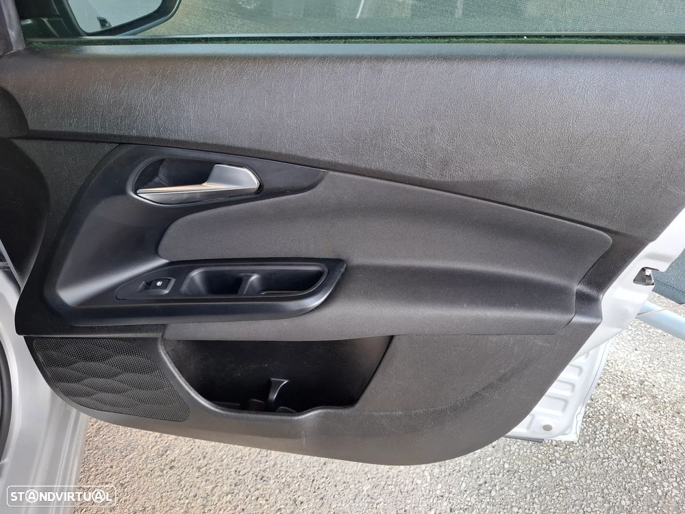 Fiat Tipo Station Wagon 1.0 GSE T3 City Life - 46