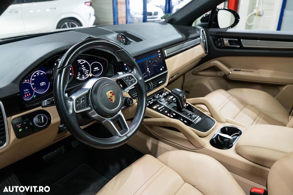 Porsche Cayenne Coupe Tiptronic S - 6