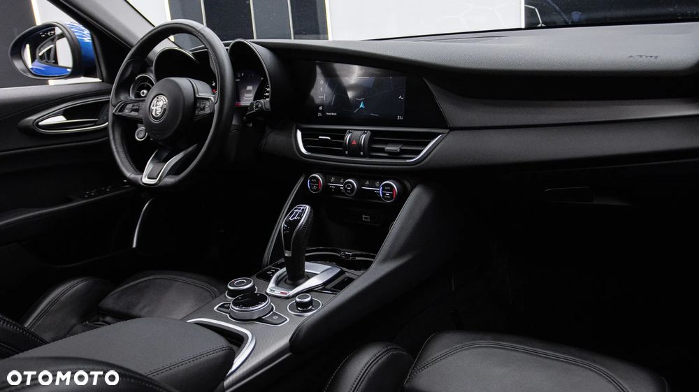 Alfa Romeo Giulia 2.0 Turbo Veloce - 18