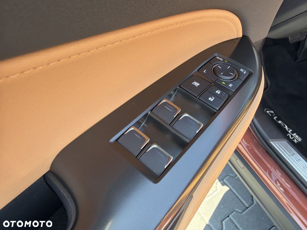 Lexus NX 350h Prestige AWD - 21