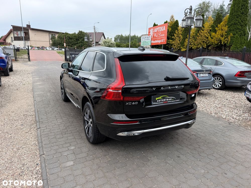 Volvo XC 60 T6 Plug-In Hybrid AWD Core - 39