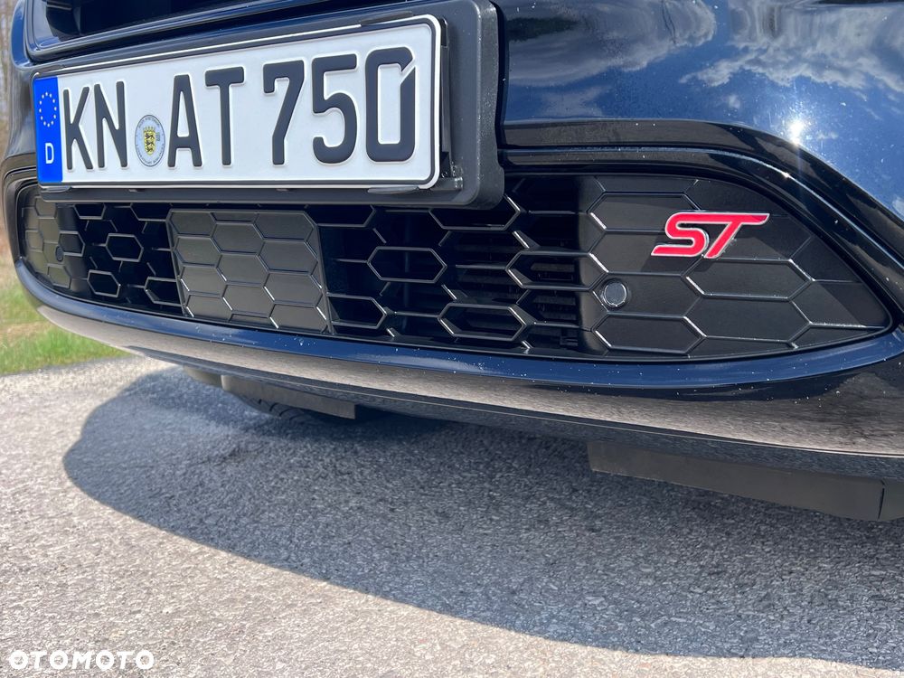 Ford Kuga 2.0 TDCi AWD ST-Line - 14