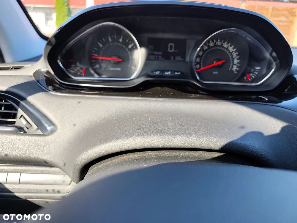 Peugeot 208 68 VTI Active - 7