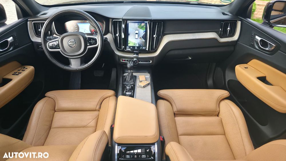 Volvo XC 60 D5 AWD Inscription - 3