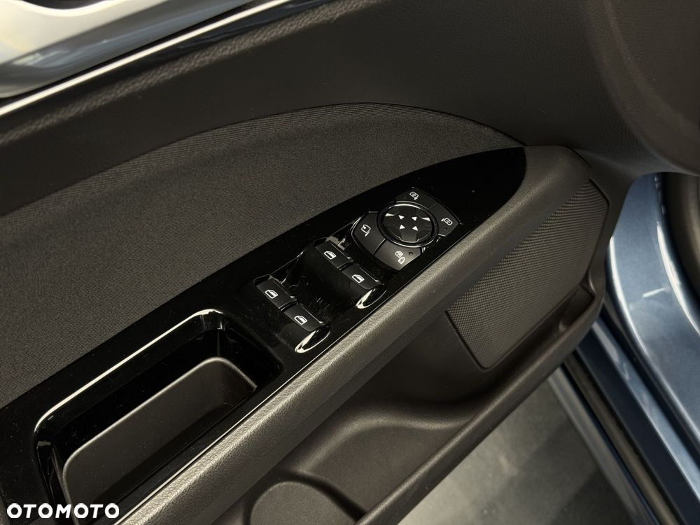 Ford Mondeo - 24