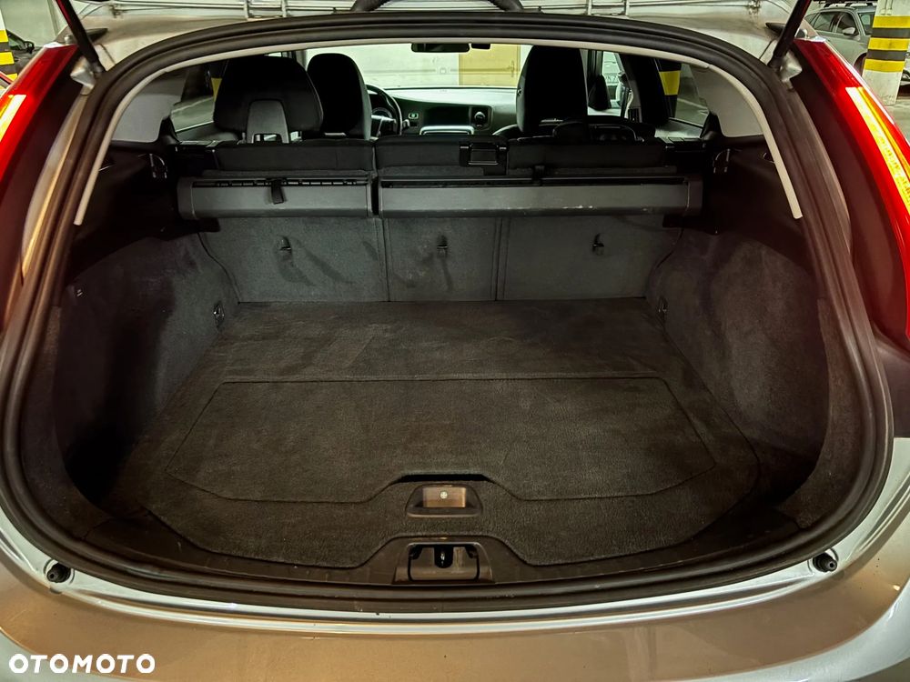 Volvo V60 D3 Momentum - 13