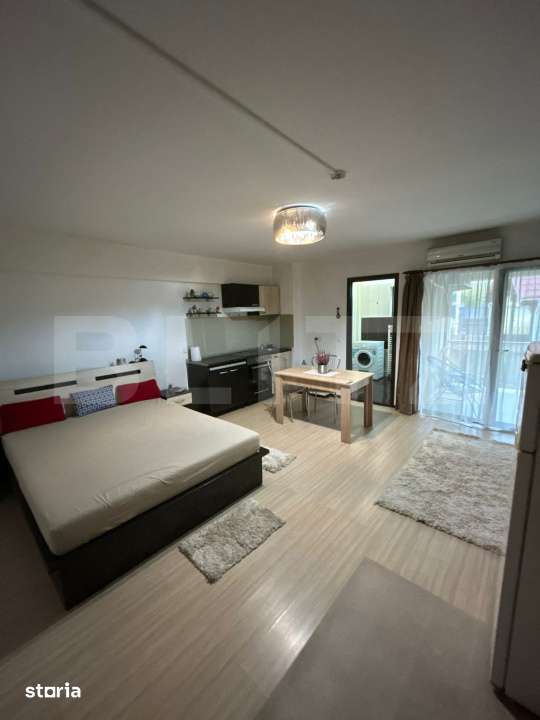Apartament tip studio 35 m2, etaj 1/6 – zona Palas Iasi, langa Lazar — fotografia 1
