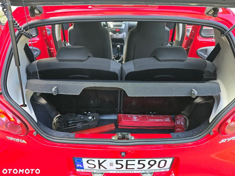 Toyota Aygo Cool - 13