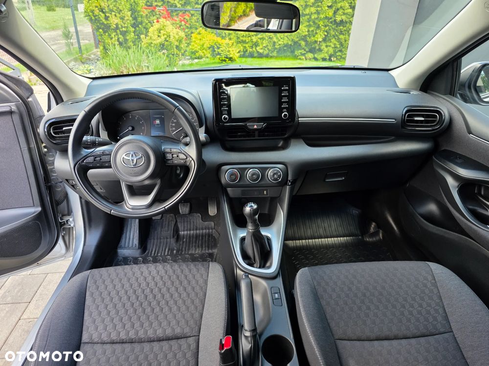 Toyota Yaris 1.0 Comfort - 11