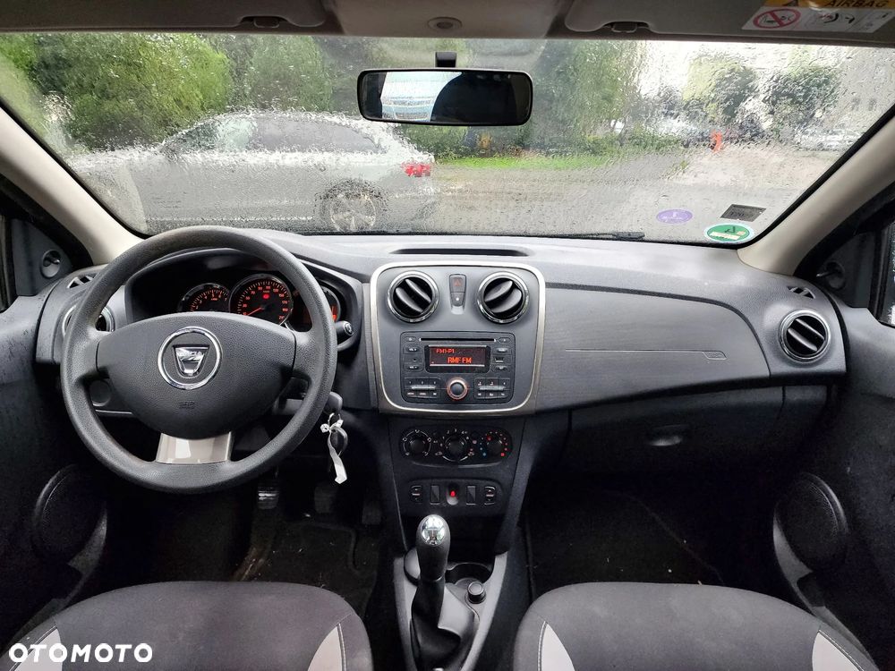 Dacia Sandero TCe 90 Celebration - 18