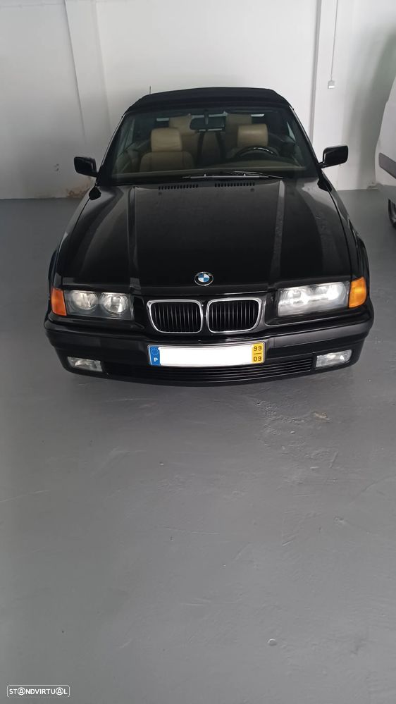 BMW 318 i Cabriolet - 3