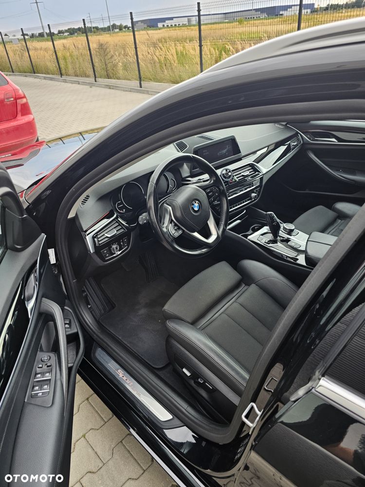 BMW Seria 5 520d xDrive Business Edition - 9