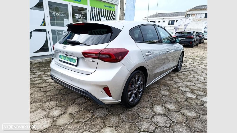 Ford Focus 1.0 EcoBoost MHEV ST-Line - 6