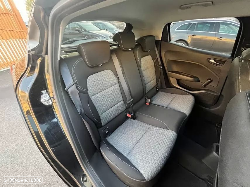 Renault Clio 1.0 TCe Limited - 38