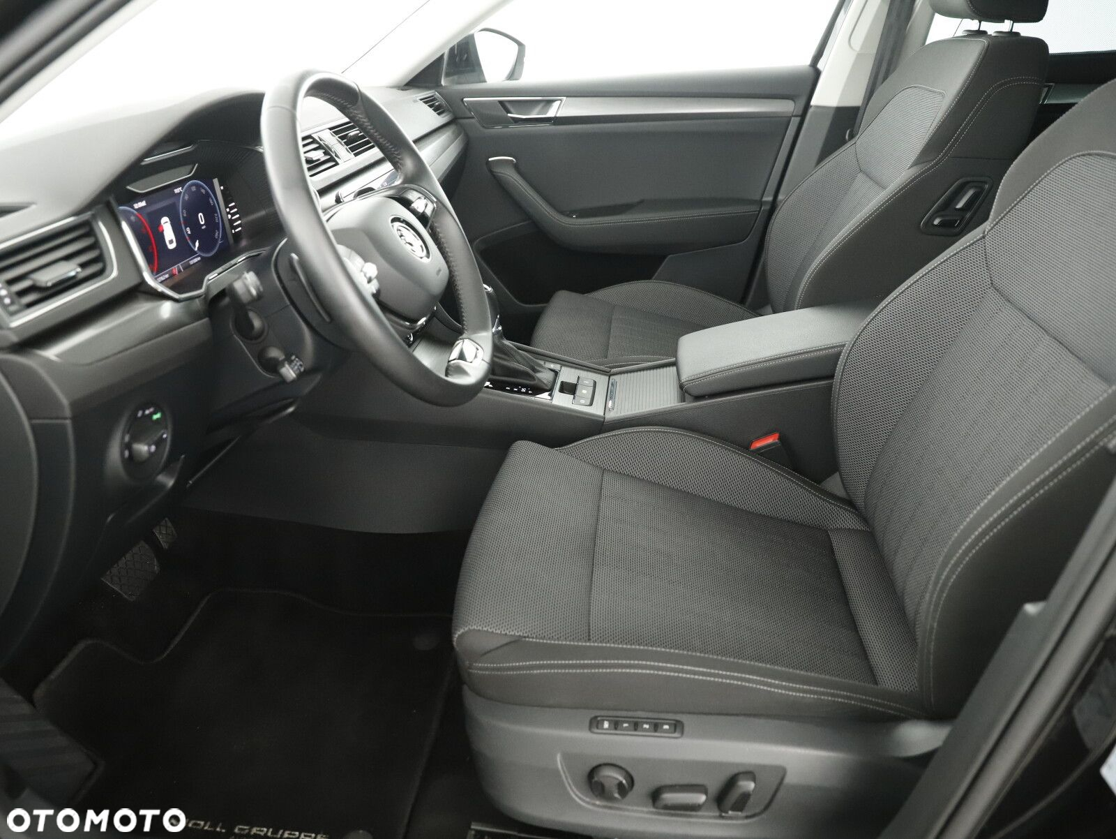 Skoda Superb 2.0 TDI SCR Style DSG - 9