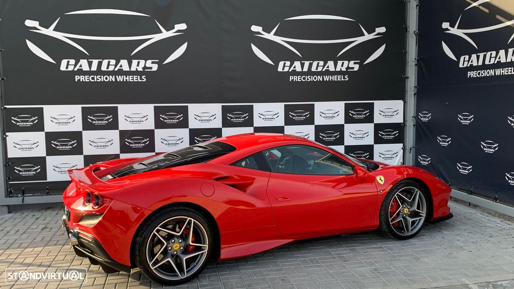 Ferrari F8 Tributo - 10