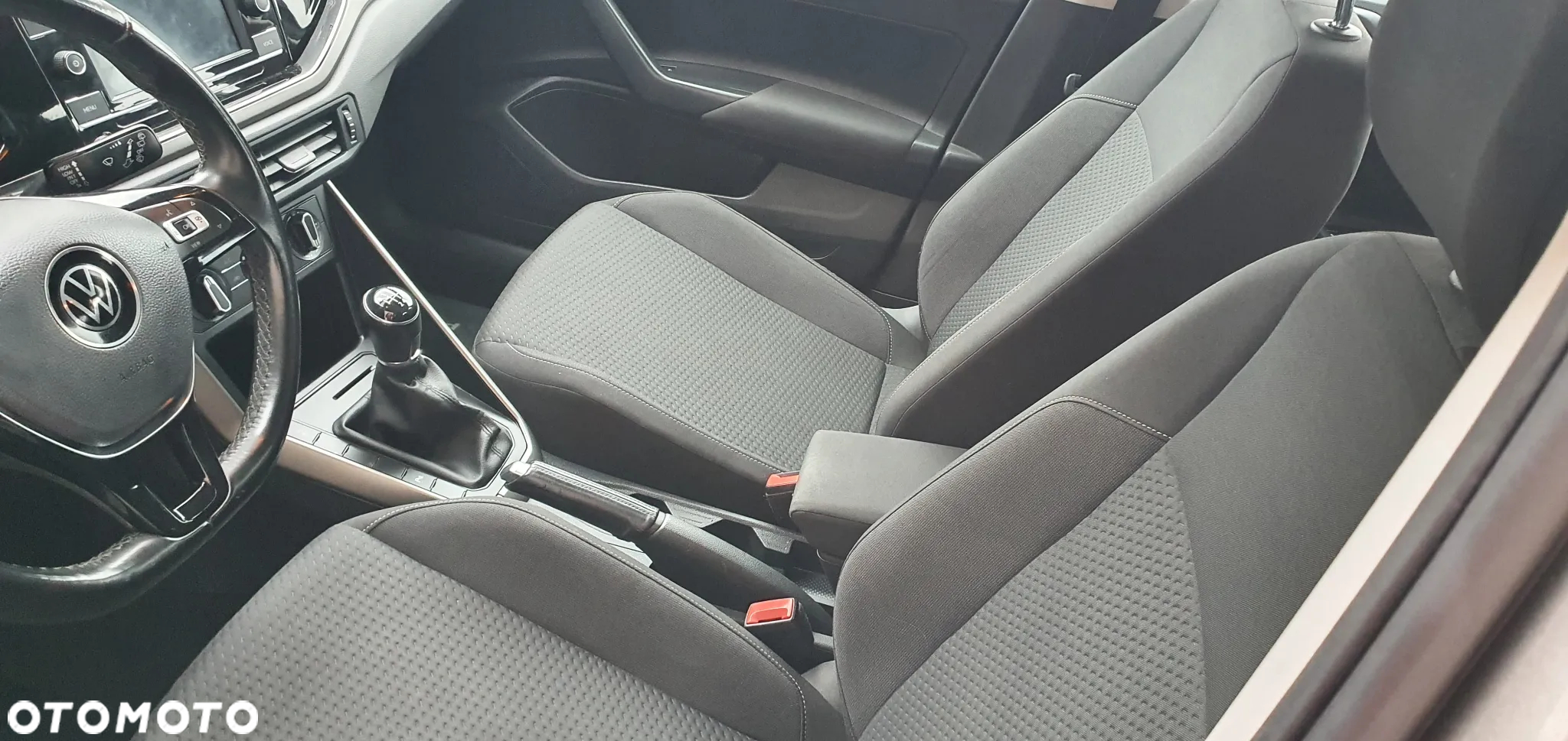 Volkswagen Polo 1.0 TSI Comfortline - 14