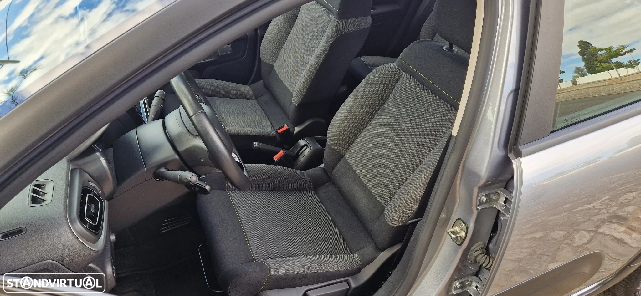 Citroën C3 1.2 PureTech Shine - 15