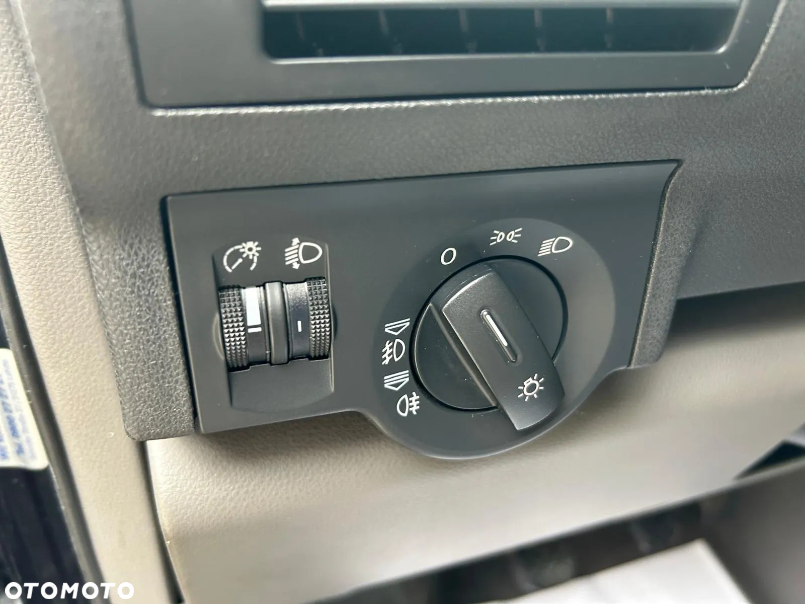 Audi A2 1.4 - 11