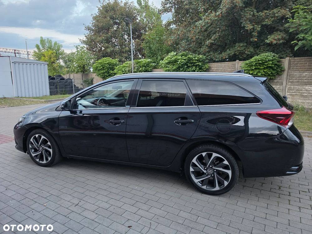 Toyota Auris - 7