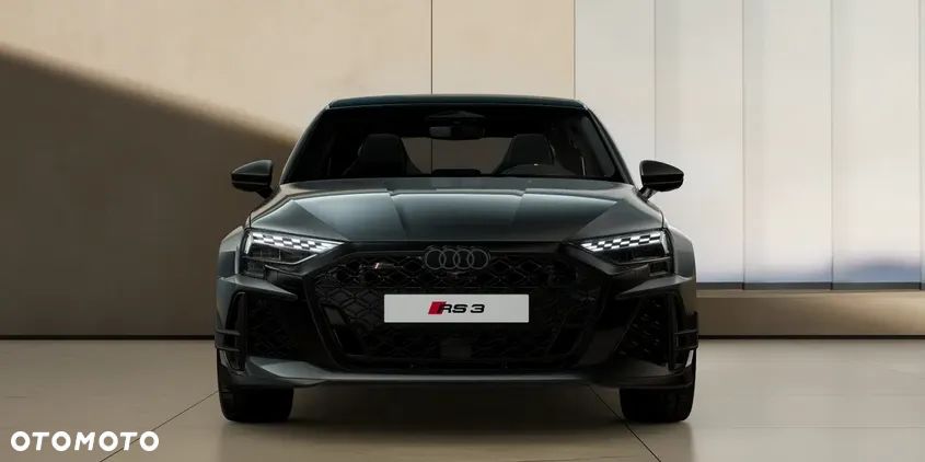 Audi RS3 Limousine - 5
