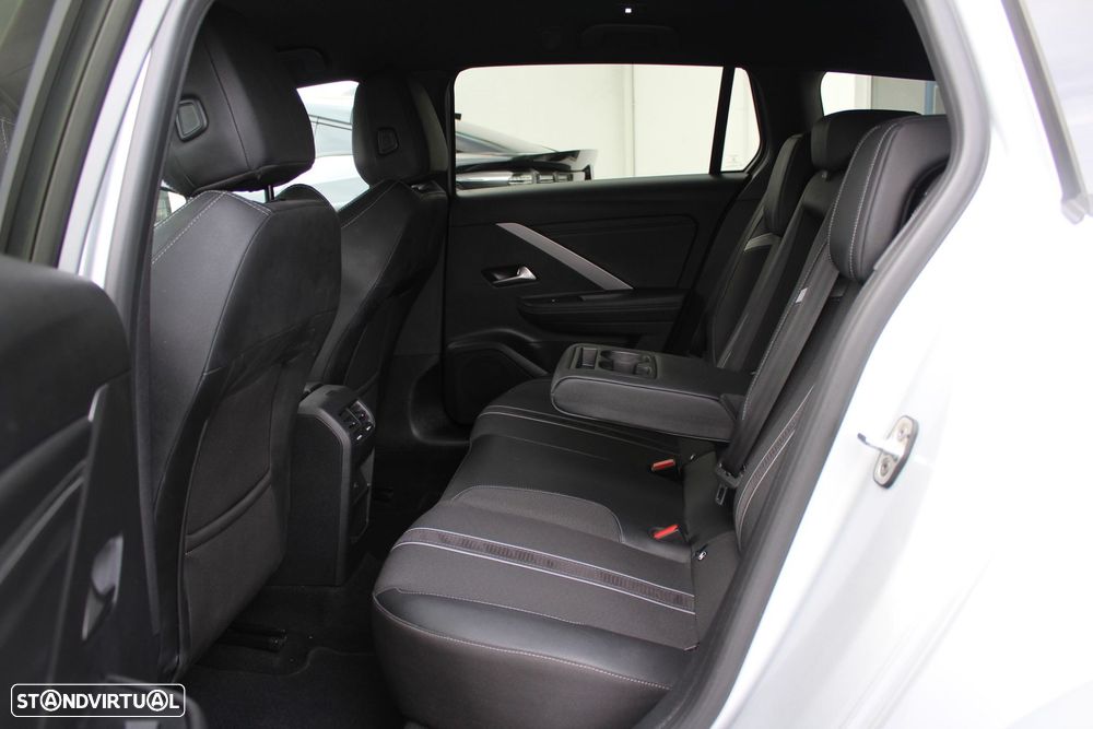 Opel Astra Sports Tourer 1.5 D GS Line Aut. - 12